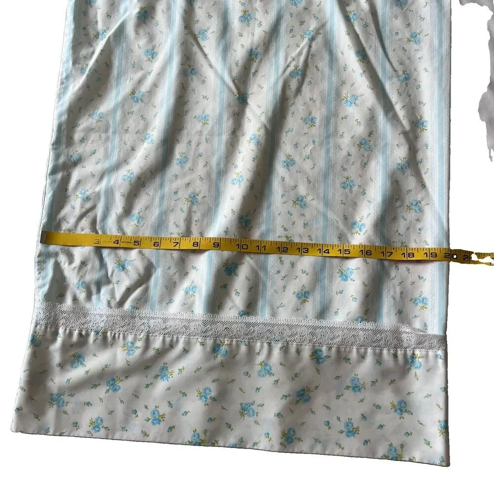 VTG 60-70s JC Penney Springmaid Blue White 2 Pillowcase Roses Lace Trim Percale